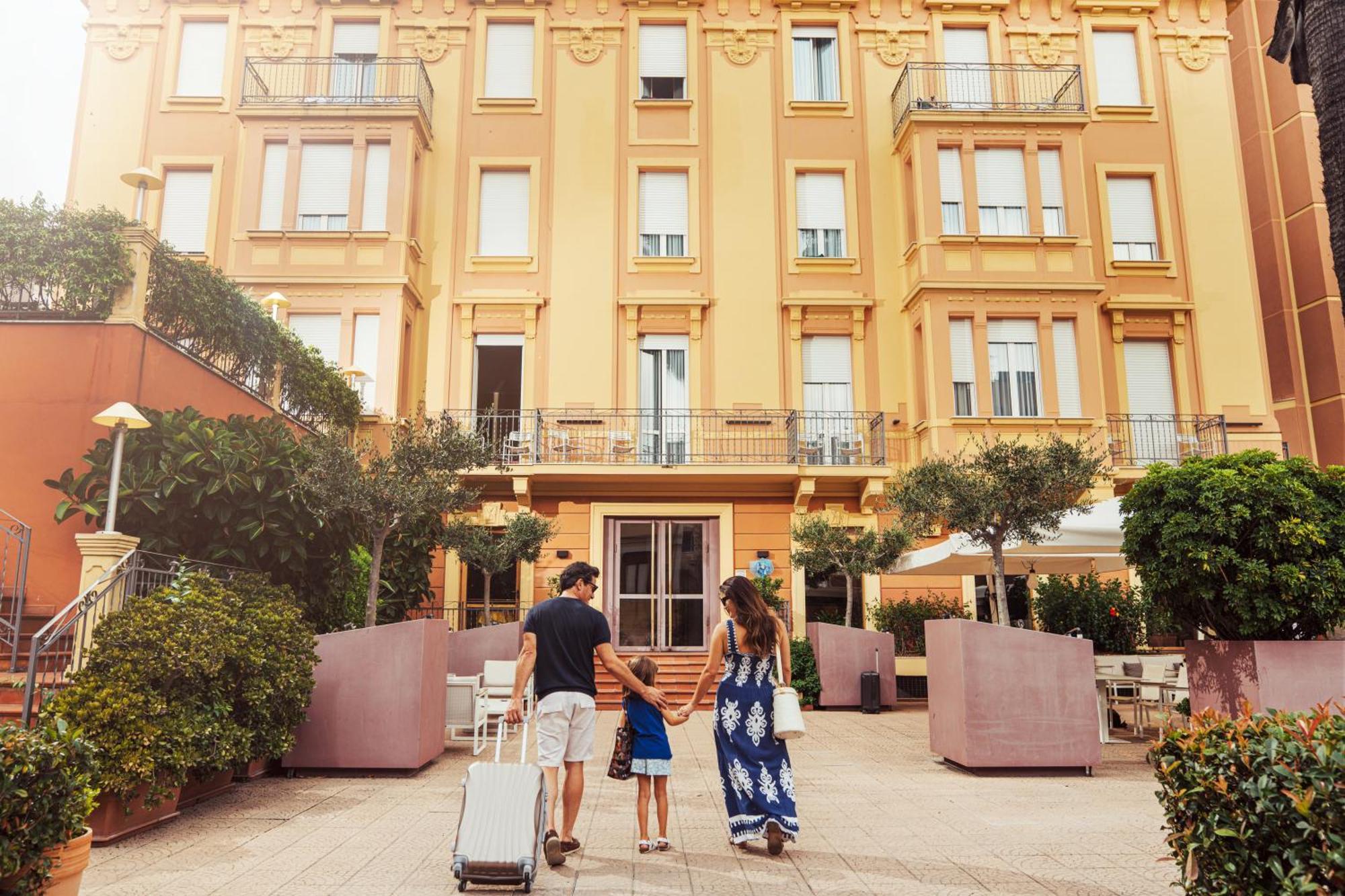 Hotel Careni Villa Italia فينالي ليغوري المظهر الخارجي الصورة