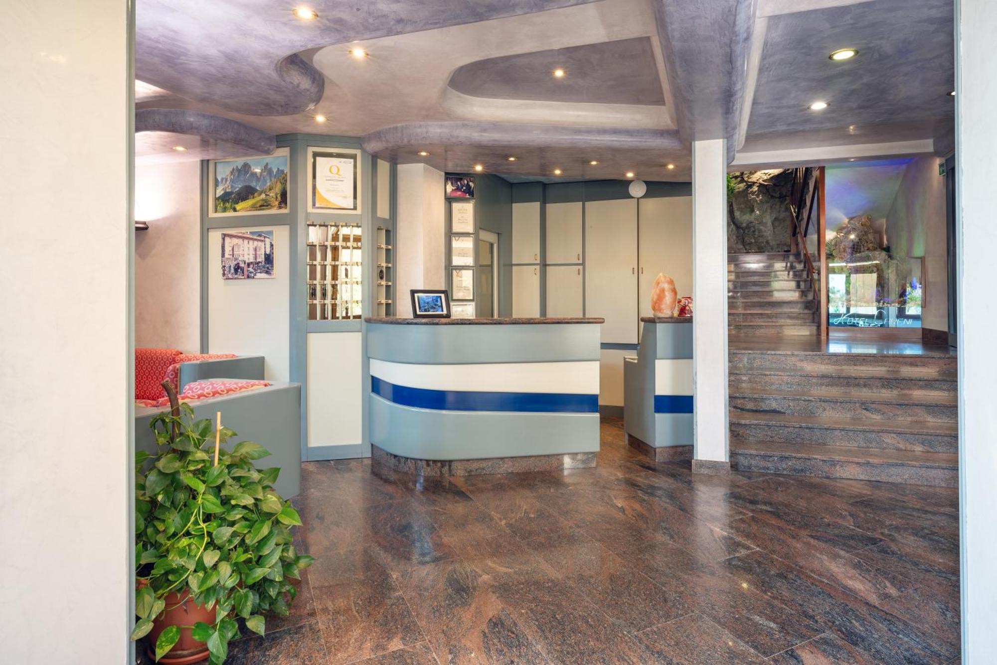 Hotel Careni Villa Italia فينالي ليغوري المظهر الخارجي الصورة